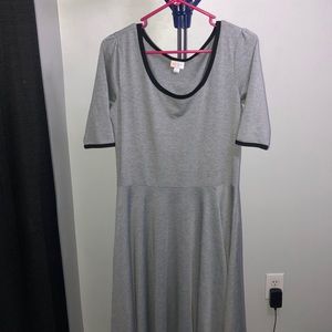 LuLaRoe Gray Nicole Swinf Dress Size Large